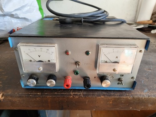 Alimentatore banco 0 30 - da, dc