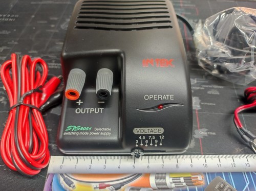 Alimentatore banco intek - alimentatore,