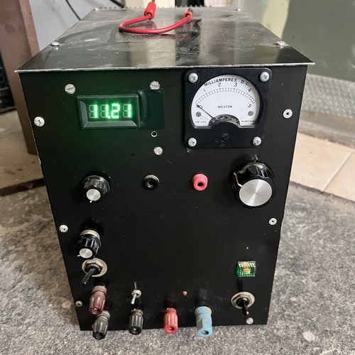 Alimentatore variabile - alimentatore, da