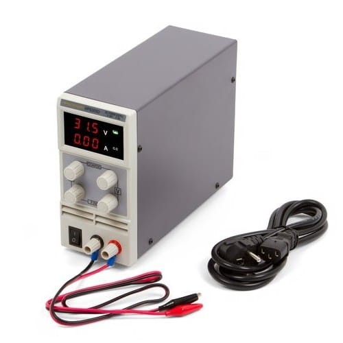 Alimentatore banco 30v 5a - banco,