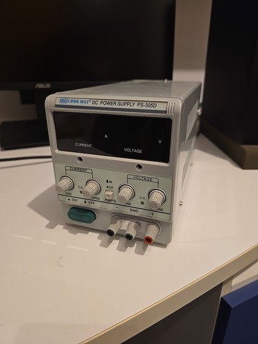 Alimentatore banco uscite - alimentatore, da